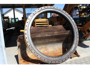 Wieniec obrotu LIEBHERR