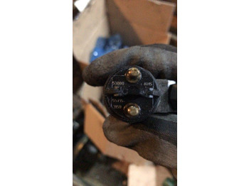 Wtryskiwacz NEW HOLLAND