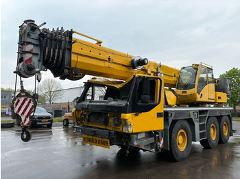 Żuraw szosowo-terenowy GROVE