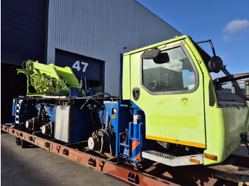 Dźwig samojezdny LIEBHERR LTM 1050-3.1