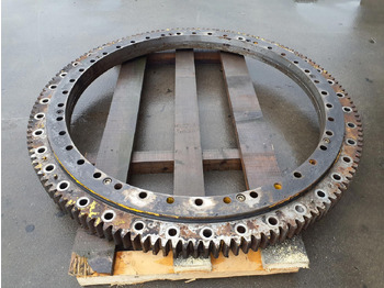 Wieniec obrotu LIEBHERR