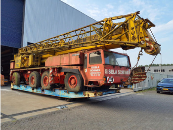 Dźwig samojezdny LIEBHERR LTM 1100