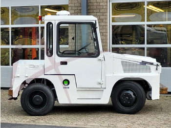 Ciągnik bagażowy ROFAN