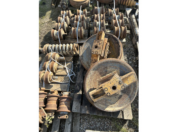 Części podwozi gąsienicowych LIEBHERR