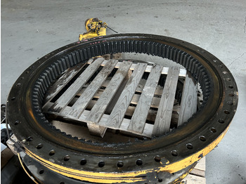 Wieniec obrotu LIEBHERR