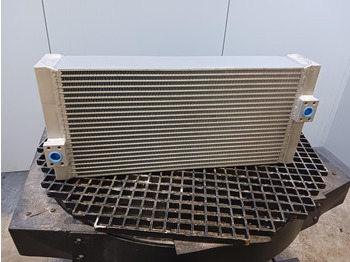 Chłodnica oleju LIEBHERR