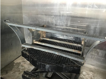 Kabina i wnętrze LIEBHERR