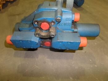 Hydraulika LIEBHERR