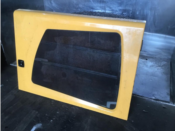 Drzwi i części LIEBHERR