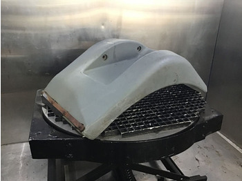 Nadwozie i zewnętrzne elementy LIEBHERR