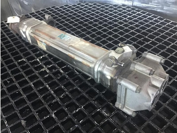 Chłodnica oleju LIEBHERR