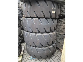 Opony i felgi LIEBHERR