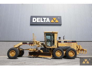 Równiarka CATERPILLAR 12H