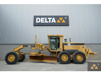 Równiarka CATERPILLAR 12H