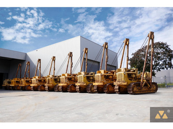 Układarka rur CATERPILLAR