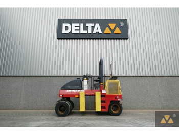 Walec ogumiony DYNAPAC