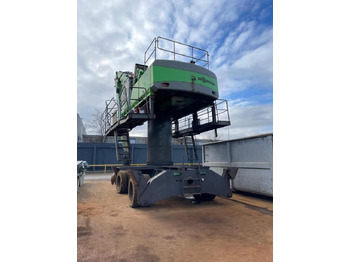 Koparka przeładunkowa SENNEBOGEN