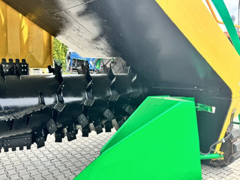 Kombajn do buraków Backhus A63: zdjęcie 2 Kombajn do buraków Backhus A63: zdjęcie 2