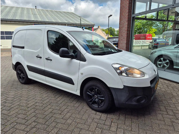 Mały samochód dostawczy PEUGEOT Partner