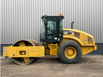 Walec CATERPILLAR CS66B