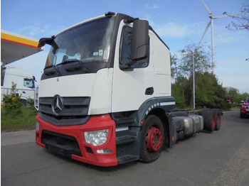 Ciężarówka do przewozu samochodów MERCEDES-BENZ Actros
