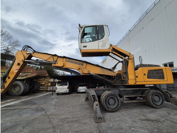 Koparka przeładunkowa LIEBHERR LH 30 M