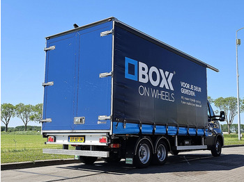 Przyczepa z plandeką