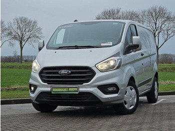 Mały samochód dostawczy FORD Transit