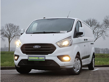 Mały samochód dostawczy FORD Transit