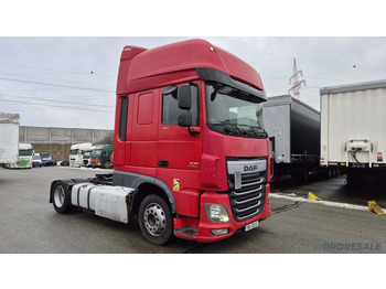 Ciągnik siodłowy DAF XF 460