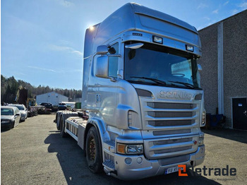 Ciężarówka hakowiec SCANIA R 620