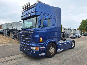 Ciągnik siodłowy SCANIA R 560