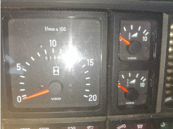 Kombajn Claas dominator 118 sl Maxi: zdjęcie 4 Kombajn Claas dominator 118 sl Maxi: zdjęcie 4