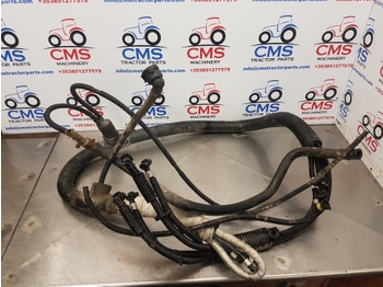 Układ wydechowy NEW HOLLAND