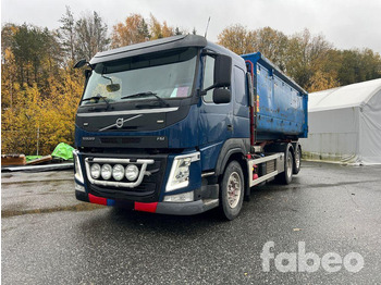 Ciężarówka hakowiec VOLVO FM