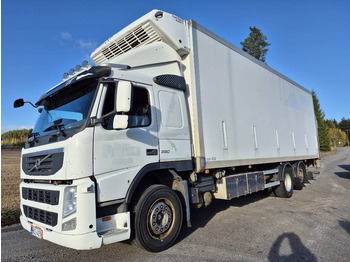 Samochód ciężarowy furgon VOLVO FM