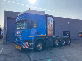 Ciągnik siodłowy SCANIA R 730