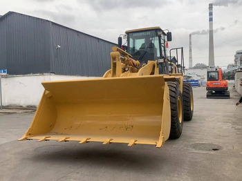 Ładowarka kołowa CATERPILLAR 966H