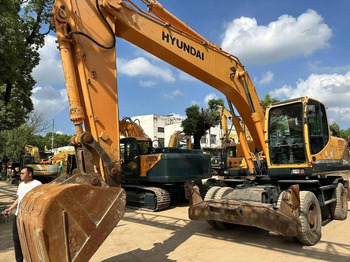 Koparka kołowa Hyundai R210W-9: zdjęcie 4