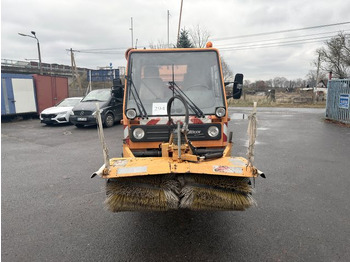 Zamiatarka uliczna MULTICAR