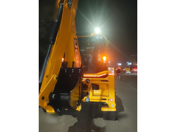 Nowy Koparko-ładowarka JCB 3DX SUPER: zdjęcie 5 Nowy Koparko-ładowarka JCB 3DX SUPER: zdjęcie 5