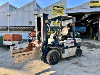 Wózek widłowy gazowy KOMATSU