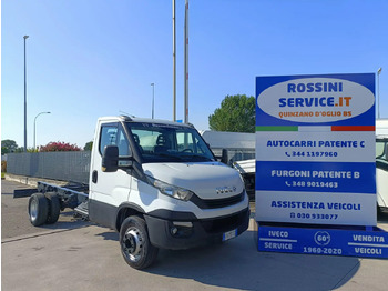 Samochód ciężarowe pod zabudowę IVECO Daily