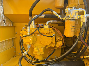 Koparka gąsienicowa CAT 320CL: zdjęcie 5 Koparka gąsienicowa CAT 320CL: zdjęcie 5