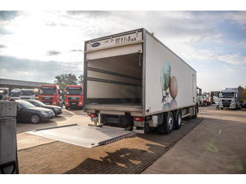 Volvo FM340+POUSSIN/CHICKEN/KUIKEN/KÛKEN Volvo FM340+POUSSIN/CHICKEN/KUIKEN/KÛKEN: zdjęcie 5