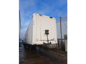 Naczepa zamknięte nadwozie KRONE