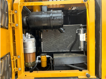 Koparka gąsienicowa Sany SY 95 C: zdjęcie 3 Koparka gąsienicowa Sany SY 95 C: zdjęcie 3