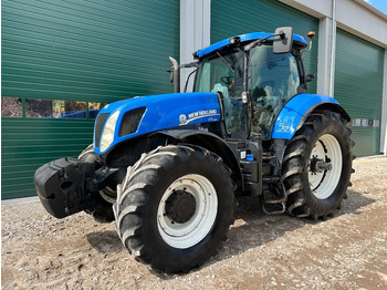Ciągnik rolniczy NEW HOLLAND T7.235