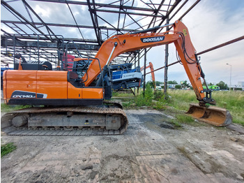 Koparka gąsienicowa DOOSAN DX140LC-5