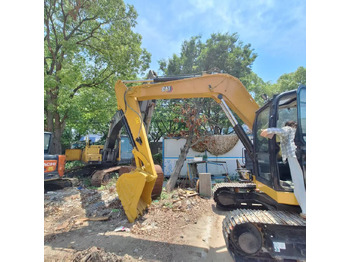 Koparka gąsienicowa CATERPILLAR